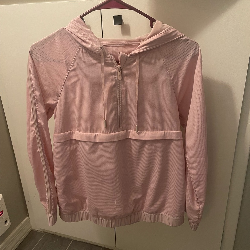 Lululemon windbreaker light pink jacket. Size 4